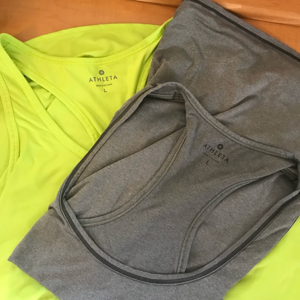 2 Athleta Chi yoga tanks, great condition!